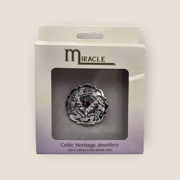 Miracle Celtic Heritage Jewellery Thistle Brooch – Garnet Glass in Original Box - Picture 2 of 5